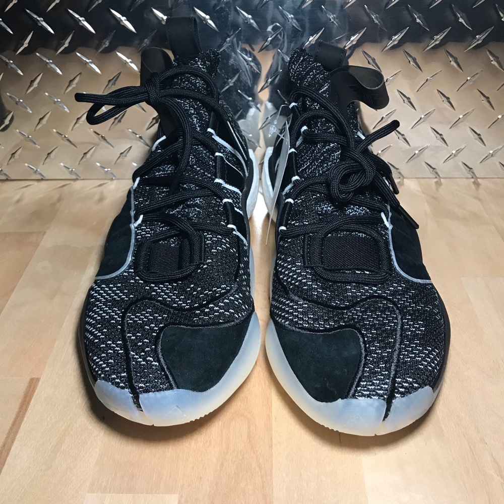 Adidas Crazy BYW X Basketball Shoes - Picture 3 of 6